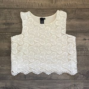 AQUA White Lace Crop Tank Top, size M.